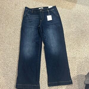NWT Women’s KanCan jeans